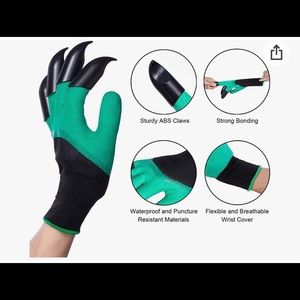 Brand new Gardening gloves with claws